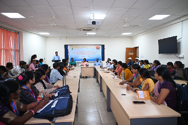 Tribal farmers of Nandurbar gain access to advanced millet technologies at ICAR–Indian Institute of Millets Research